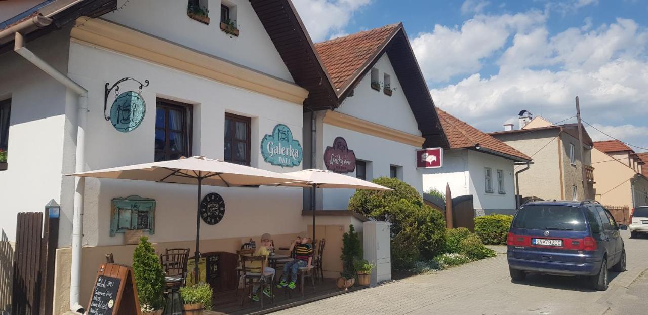 penzion spissky dvor Smižany Esterno foto
