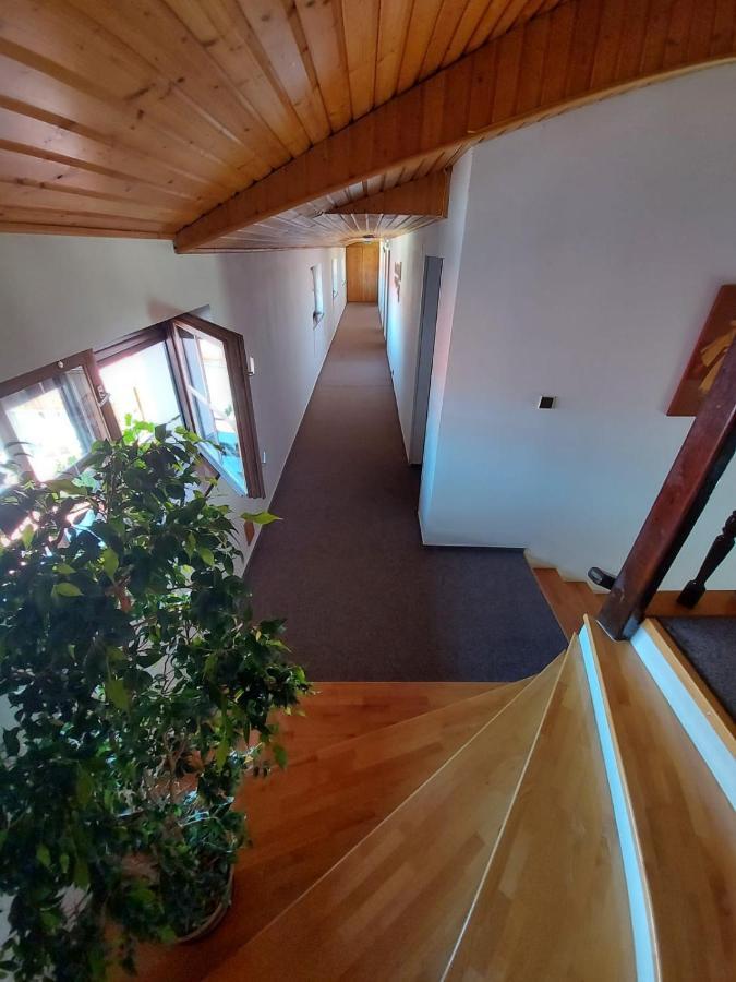 penzion spissky dvor Smižany Esterno foto